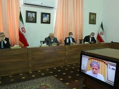 عبر دائرة تلفزیونیة مغلقة.. ظریف یجری مباحثات مع نظیره العمانی 