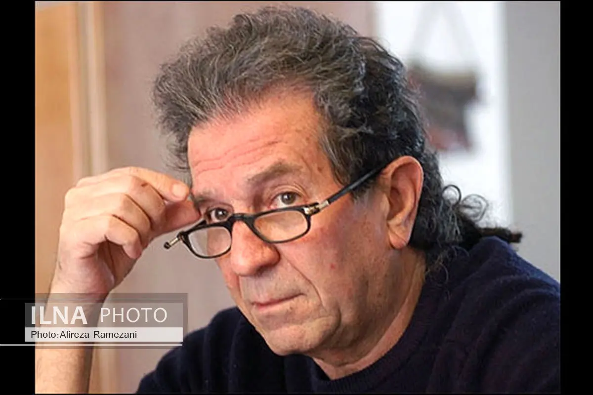 فیلمسازان مجوزشان را از کف خیابان بگیرند