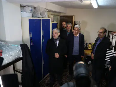 بازدید سر زده وزیر علوم از خوابگاه دخترانه شهید سلامت دانشگاه علامه طباطبائی
