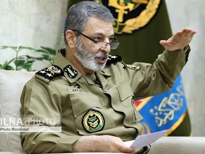 تسلیت فرمانده ارتش به نماینده ولی‌ فقیه در استان آذربایجان شرقی