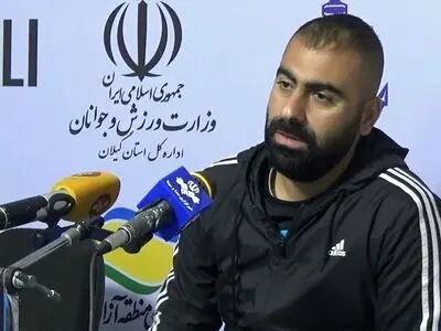 مازیار زارع: مدیران ملوان برای حل محرومیت تلاش می کنند 