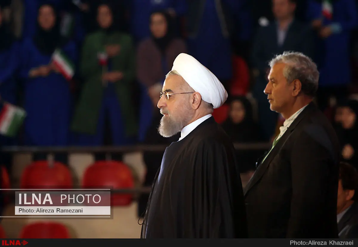 گردهمایی «کارگران و آینده اقتصاد ایران» با حضور روحانی