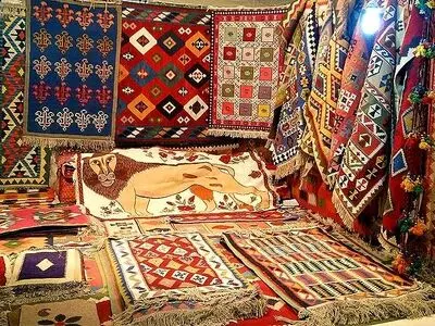۵۰۰ بازارچه سنتی سال آینده در کشور احداث می شود