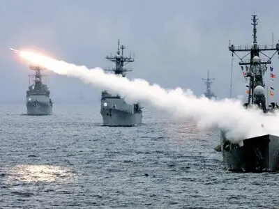 Iran’s IRGC says following Americans in Persian Gulf ‘Like A Falcon’