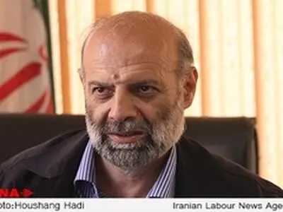 همه بانک‌ها به‌ویژه بانک متولی امور تعاونی‌ها را قابل تفحص می‌دانم