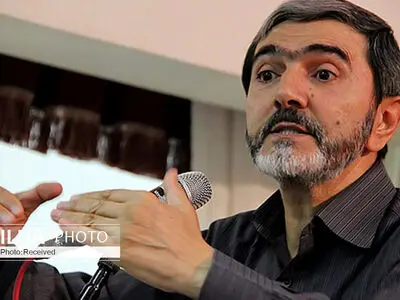 تعویق انتخابات گزینه مناسبی برای شرایط کرونایی نیست/افزایش شعب اخذ رای و عدم تبلیغ صدا و سیما برای حوزه‌های خاص، می‌تواند موجب کاهش تجمع شود