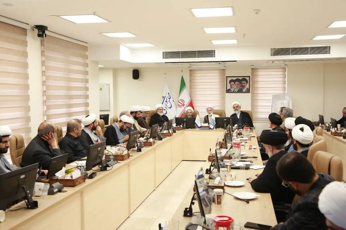 نهاوندی: پیگرد حقوقی ترور رهبر شهید انقلاب باید مستمر باشد/ دری نجف‌آبادی: مستندسازی جنایت ترور رهبر شهید انقلاب باید با جدیت دنبال شود
