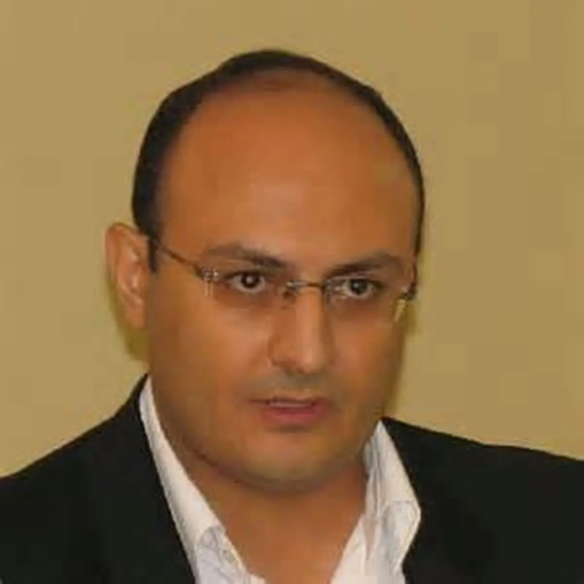 ۸۰۰ واحد زیر زمینی قطعه سازی در کشور فعالند