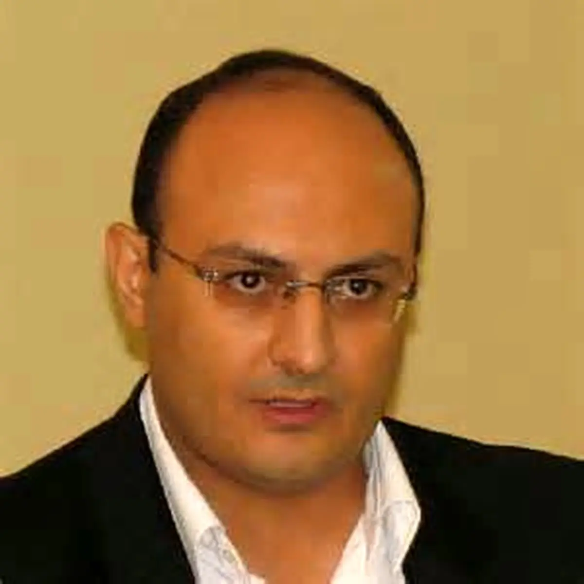 ۸۰۰ واحد زیر زمینی قطعه سازی در کشور فعالند
