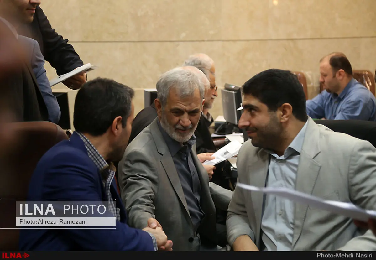 به لیست واحد اصولگرایان خیلی نزدیک شدهایم