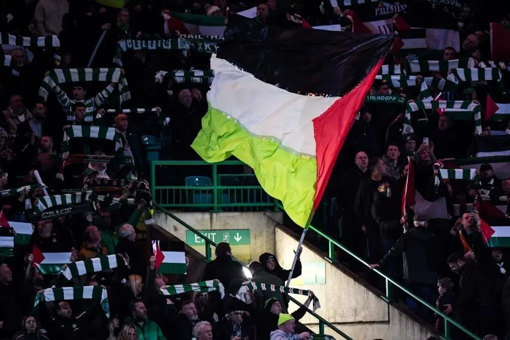 چرا هواداران سلتیک از فلسطین حمایت می‌کنند؟ 