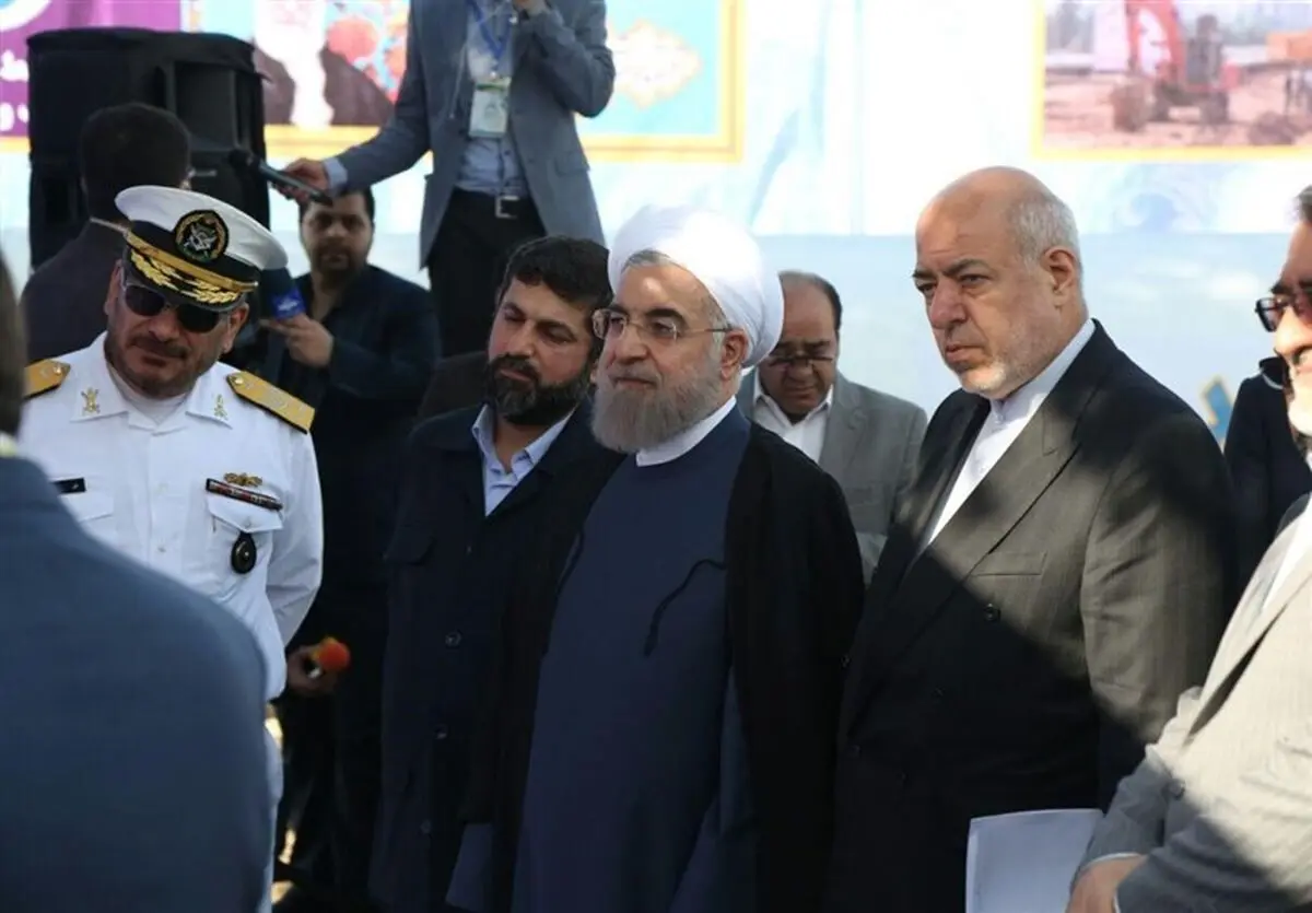 روحانی فی أهواز لمتابعة جوانب أزمة الأتربة والغبار