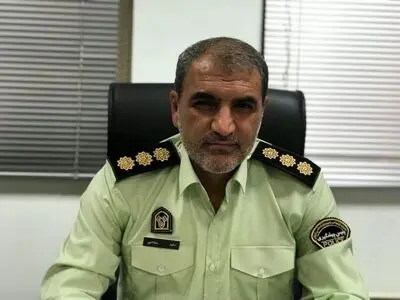 فاصله‌گذاری اجتماعی در مترو به دلیل "ازدحام جمعیت" رعایت نمی‌شود/ بیش از ۹۵ درصد مسافران از ماسک استفاده می‌کنند/ برخی افراد احتمالا توان خرید ماسک را ندارند