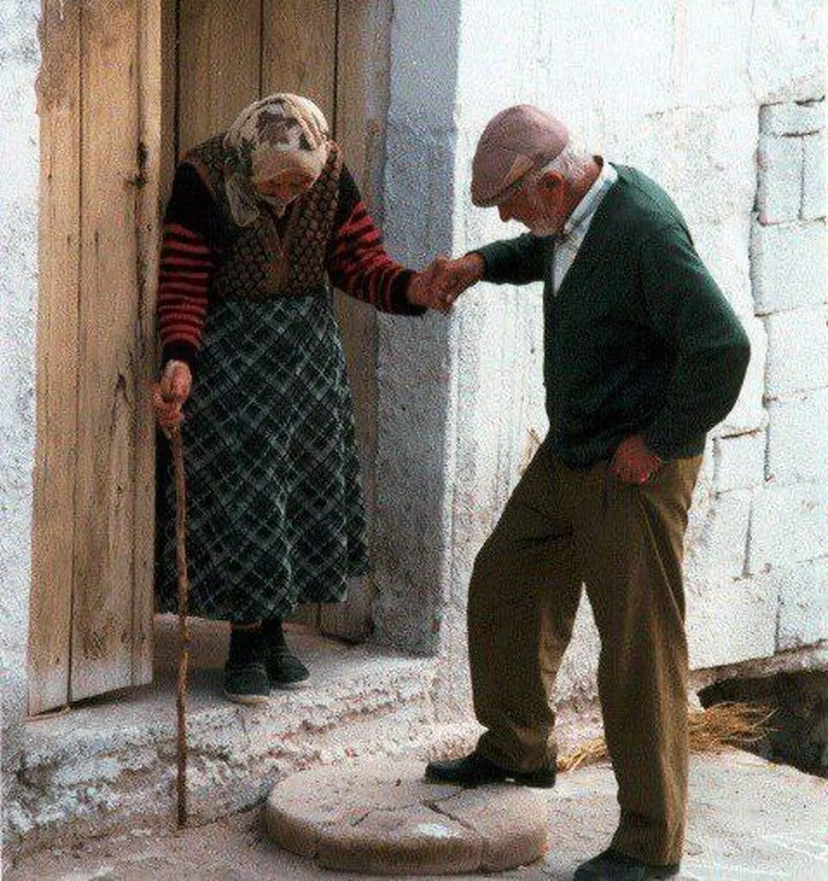 ازدواج مرد ۱۱۹ ساله ایرانی و زن ۹۳ ساله
