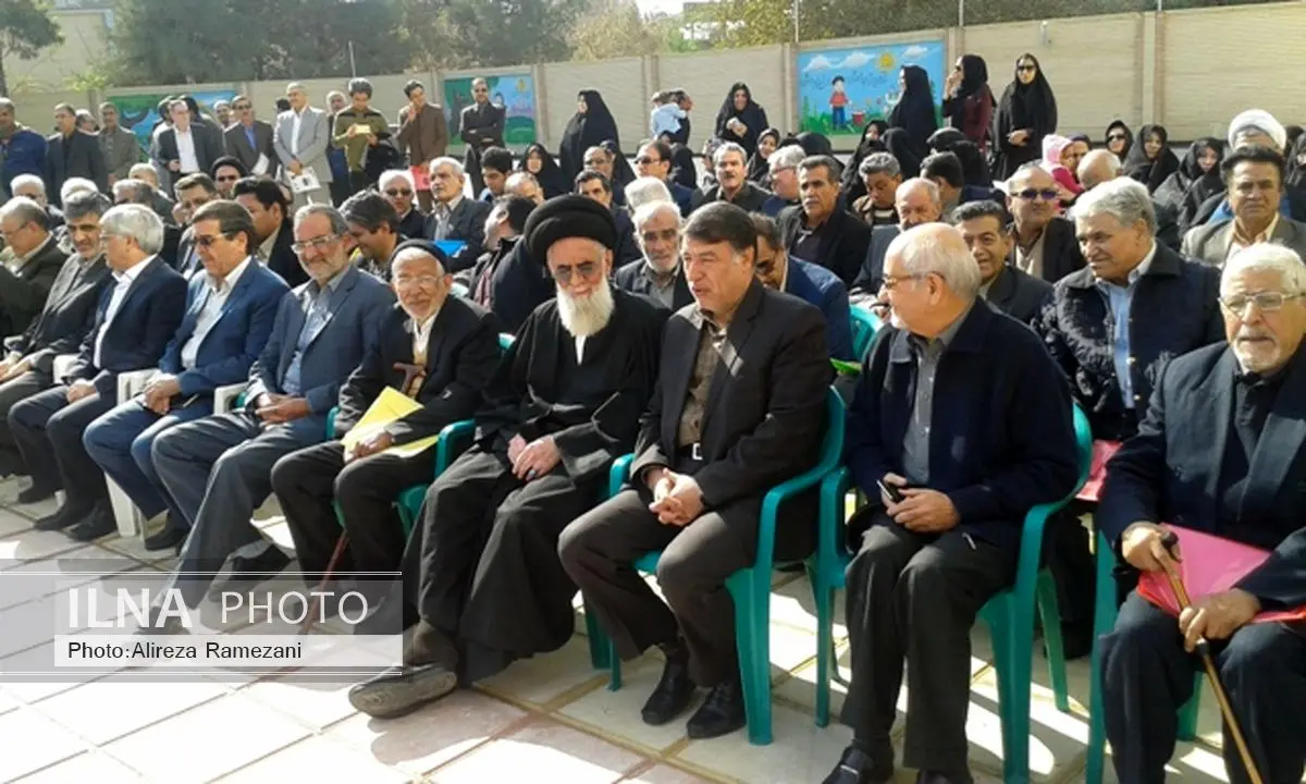 مدرسه «حاج اکبرطالبیان مقدم» درکاشان به بهره‌برداری رسید