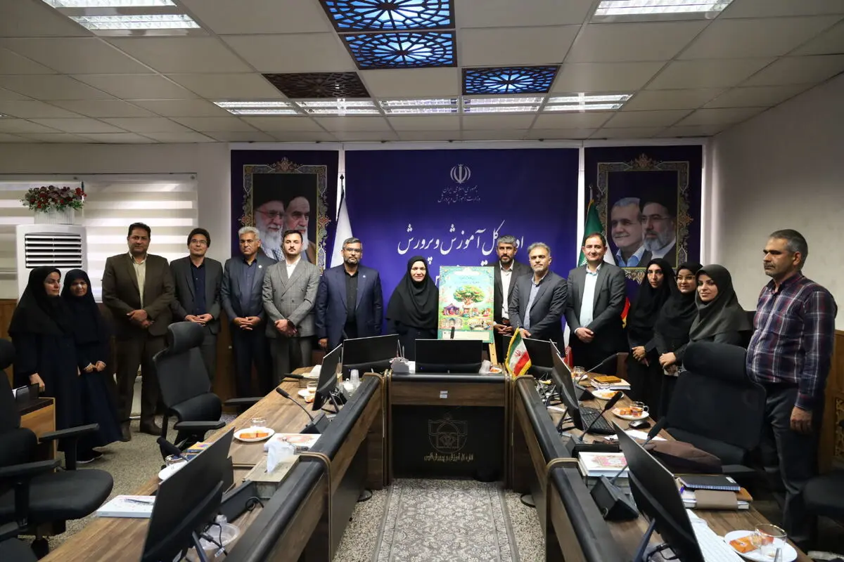 آغاز پویش بزرگ کتابخوانی کودکان فارس؛ راویان فردای ایران
