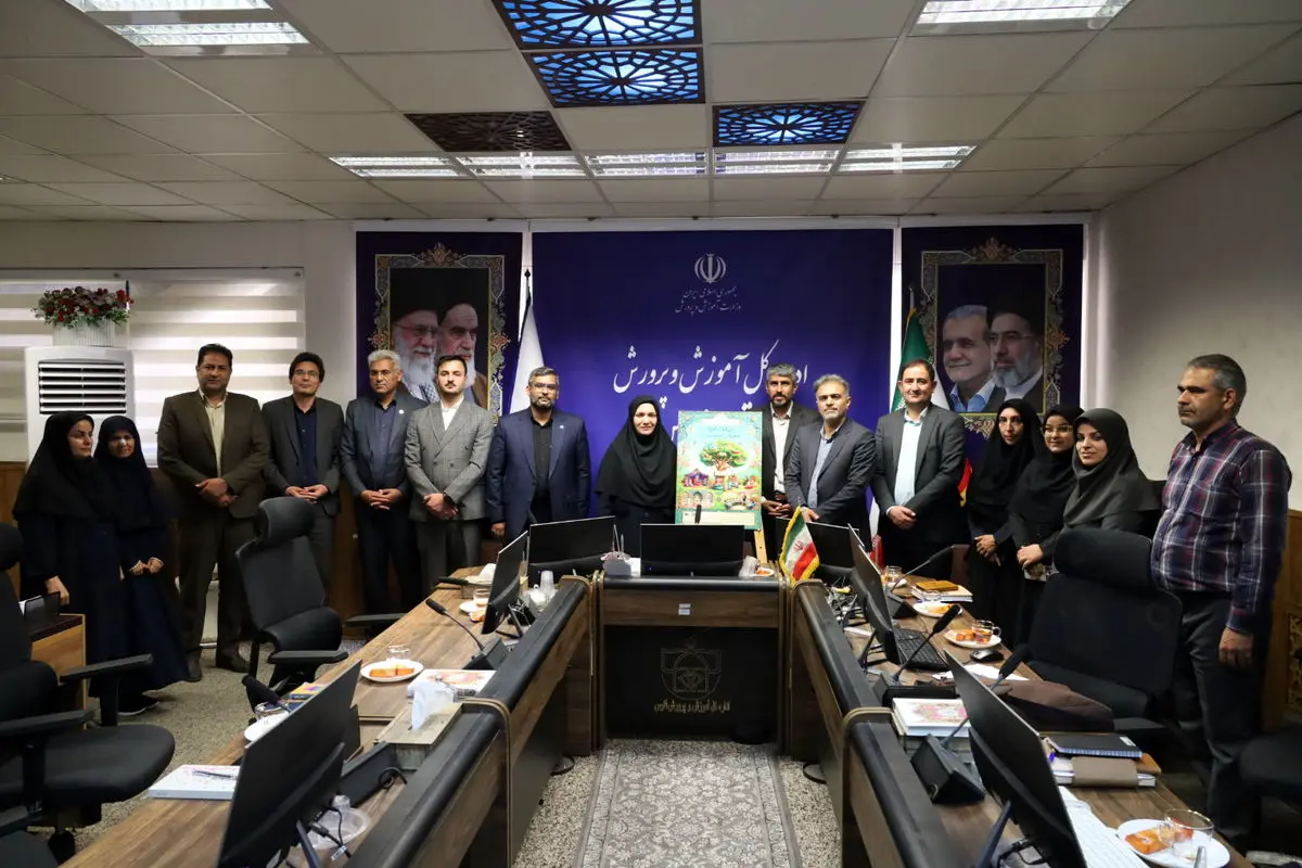 آغاز پویش بزرگ کتابخوانی کودکان فارس؛ راویان فردای ایران