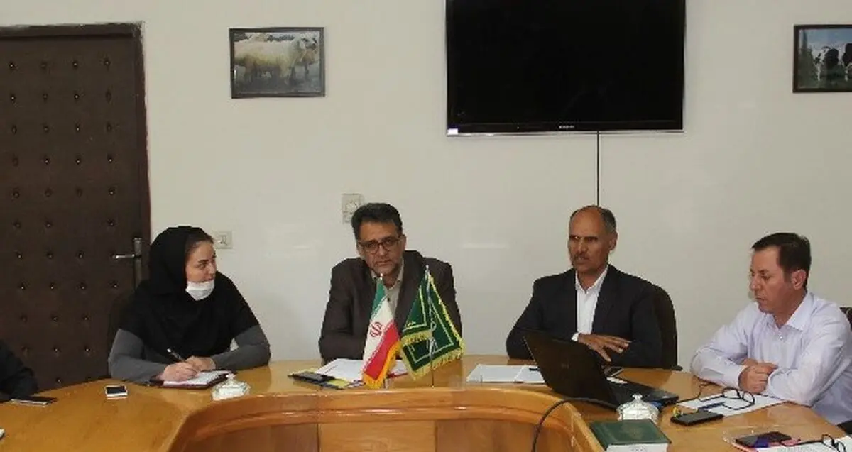 تشکیل زنجیره ارزش گیاهان دارویی با مشارکت اتحادیه تعاونی‌های تولید گیاهان دارویی خراسان رضوی