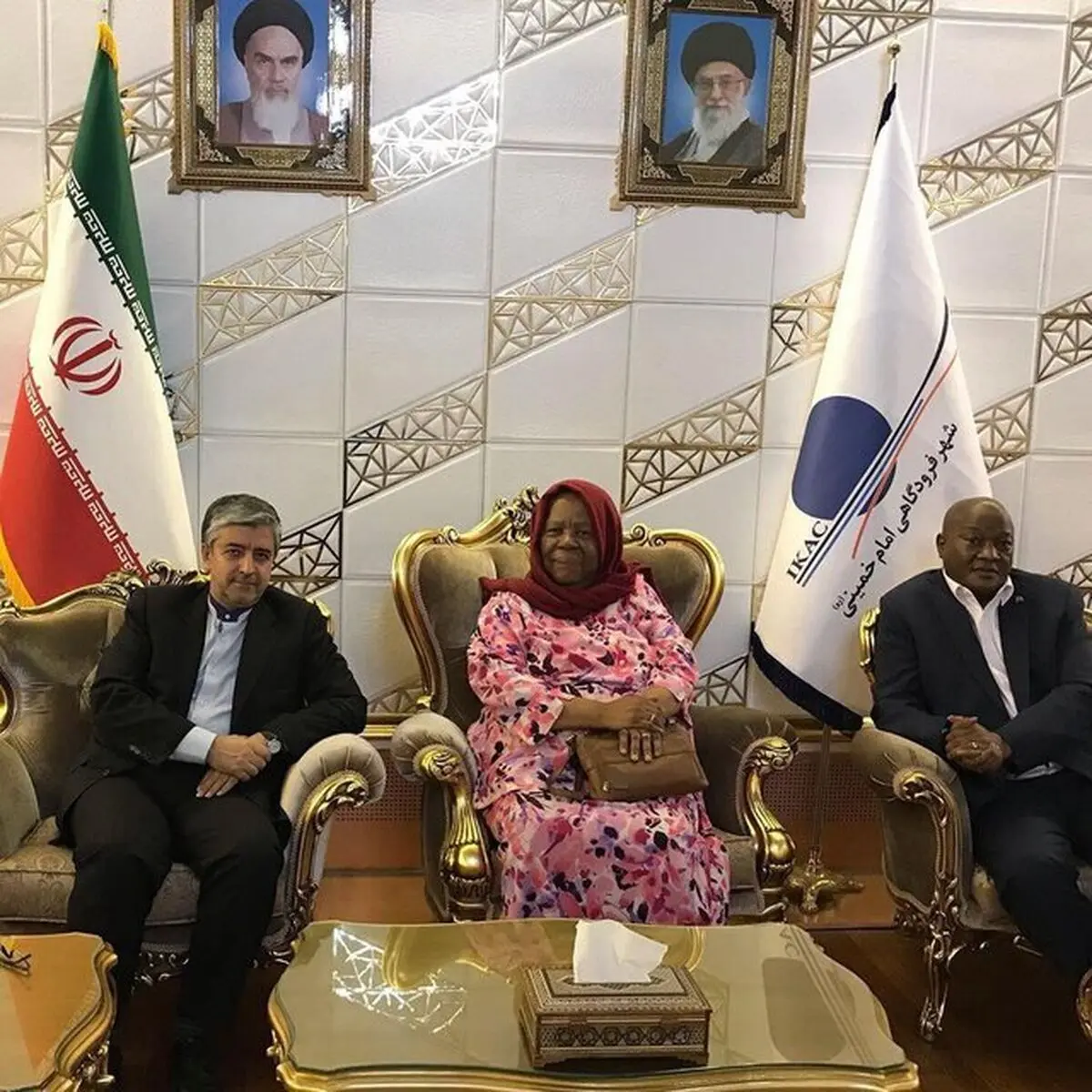 وزیر امور خارجه آفریقای جنوبی وارد تهران شد