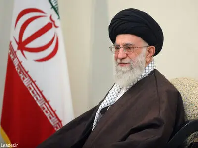 قائد الثورة الإسلامیة: على السلطة القضائیة أن تنفذ العدالة بشجاعة