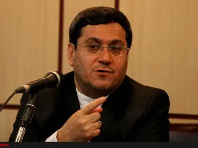 قشقاوی جواب کوچک‌زاده را داد/ کسی که از رهبری جلوتر می‌رود مارق است/ من، نبویان و خضریان موافق مذاکرات هستیم