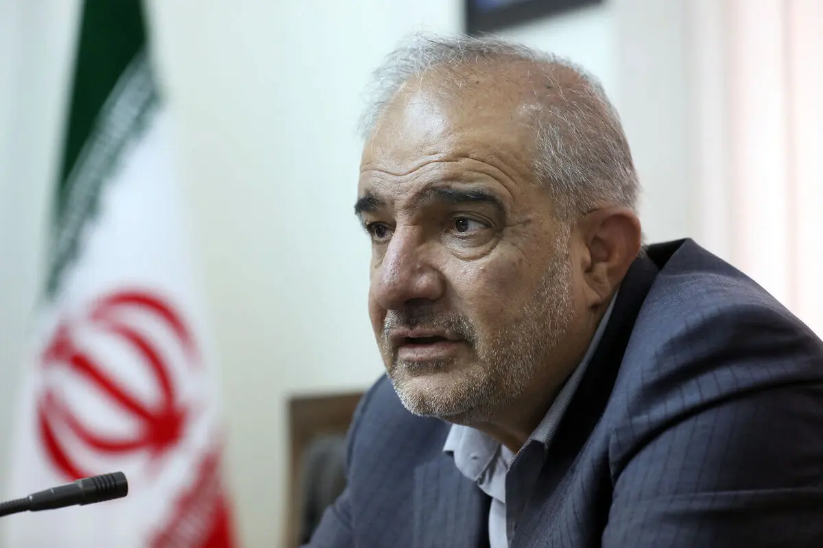 دولت موظف به پرداخت مطالبات گندمکاران پس از یک هفته است