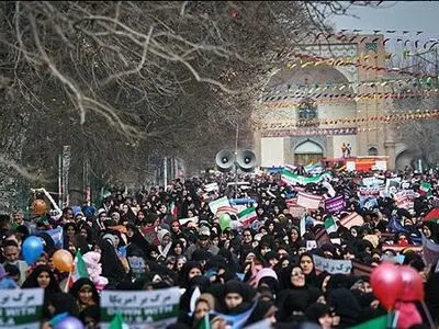 فراخوان تشکل‌های کارگری قزوین برای حضور در راهپیمایی ۲۲ بهمن