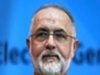 شاهرخ شهنازی و اصغر رحیمی عازم بحرین شدند