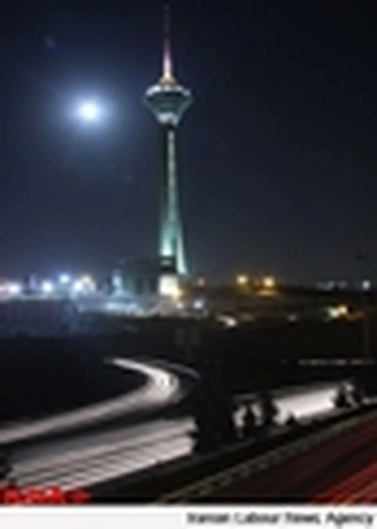 ساعات بازدید از برج میلاد تغییر کرد