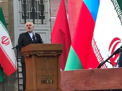 ظریف مخاطبا بلینکن: على بایدن ان یتخلى عن تاریخ نفاد موروث ترامب 