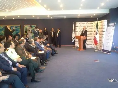 پیام ما در منطقه، تولید، اشتغالزایی و خودکفایی است/ جریمه نکنید، جایزه تولیدکننده را هم بدهید