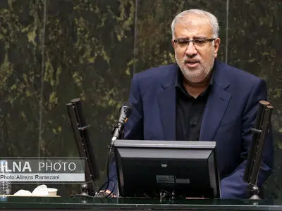 وزیر النفط الایرانی: نمو ملحوظ لصادرات الخام العام الجاری