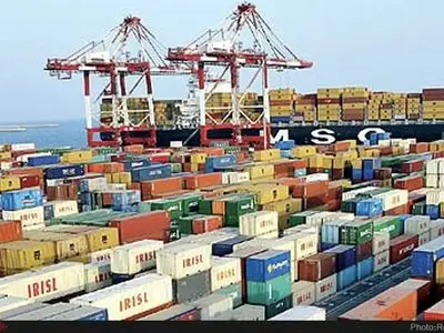 تداوم خدمات بندری برای تأمین امنیت غذایی کشور/واکنش به تهدیدها علیه بنادر