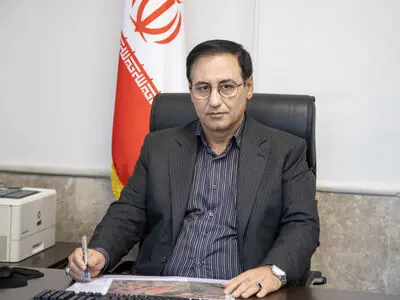 تحویل ۳۲ خودروی حمل پسماند به دهیاری‌های فارس