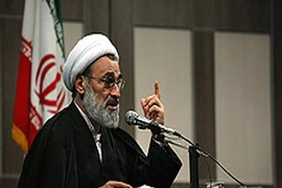 در نظام جمهوری اسلامی مهمترین جایگاه را حوزه علمیه قم دارد