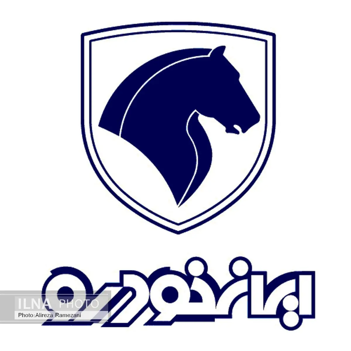 پرداخت مطالبات قطعه سازان به موقع انجام می شود / ایران خودرو به منابع دولتی بسنده نکرده است