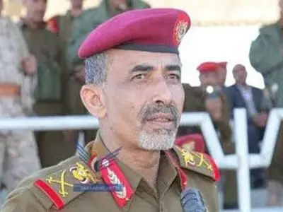 وزیر دفاع یمن از صنعا فرار کرد