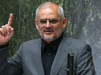 قانون استخدام ۲۵ هزار نفر معلم حق التدریس از اول مهر اجرایی می شود