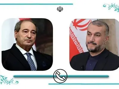 Iranian, Syrian FMs discuss bilateral ties, regional development