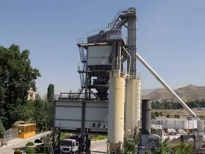 تولید بیش از 4000 تن آسفالت در کارخانه آسفالت شهرداری کرج