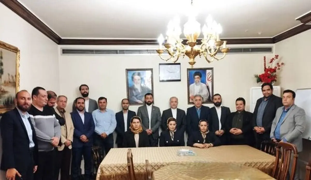 دیدار سفیر ایران با نمایندگان شرکت‌های ایرانی در نمایشگاه دمشق