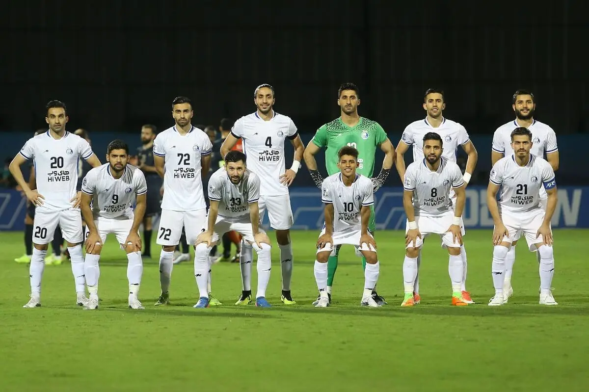 استقلال بدون محروم به الشرطه رسید