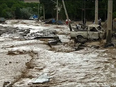 کمک سازمان دانش‌آموزی به استان‌های سیل زده
