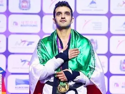 حجی زواره دومین طلا را به اردوی ایران آورد/حریف ازبک دوباره زانو زد