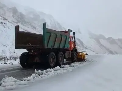 بسته شدن محور توسکستان و خوش ییلاق گلستان