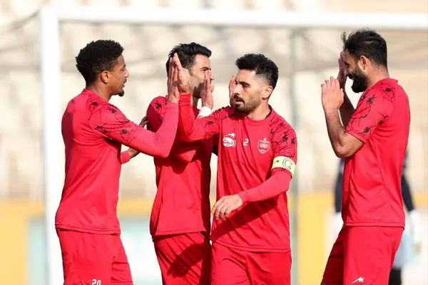 پیروزی ۶ گله پرسپولیس در آستانه سوپرجام با سپاهان