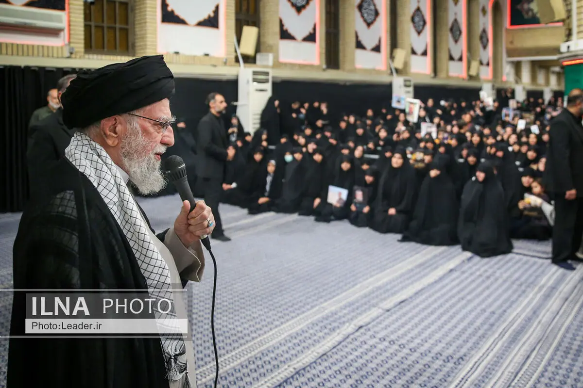 پنجره متفاوتی به مراسم بزرگداشت شهدای جنگ تحمیلی اخیر با حضور رهبر انقلاب