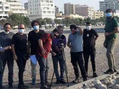 رمز بقای موش‌ها، کاهوها و سبزیجات رها شده در شهر است