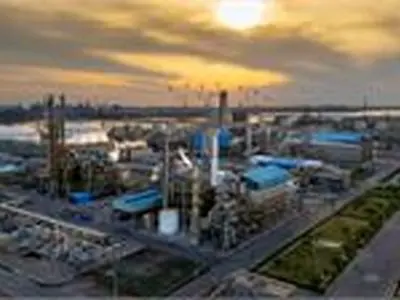 افزایش ۷۴ درصدی سرمایه «شفن» از محل سود انباشته روی میز مجمع فوق‌العاده؛ پتروشیمی فن‌آوران در مسیر اصلاح ساختار مالی و تقویت بنیان‌های ترازنامه‌ای 