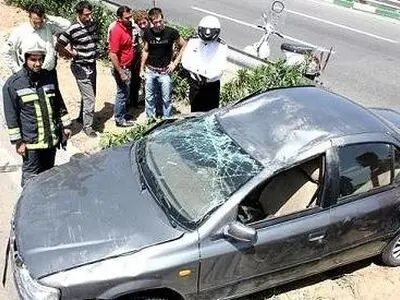 یک کشته و سه مصدوم در واژگونی یک خودروی سواری